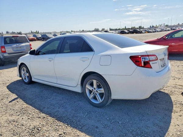 2013 TOYOTA CAMRY
