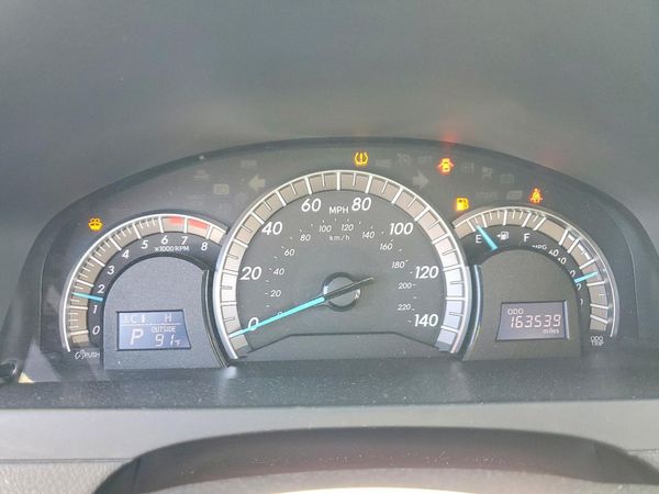2013 TOYOTA CAMRY