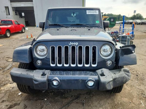 2017 JEEP WRANGLER UNLIMITED SAHARA 4X4