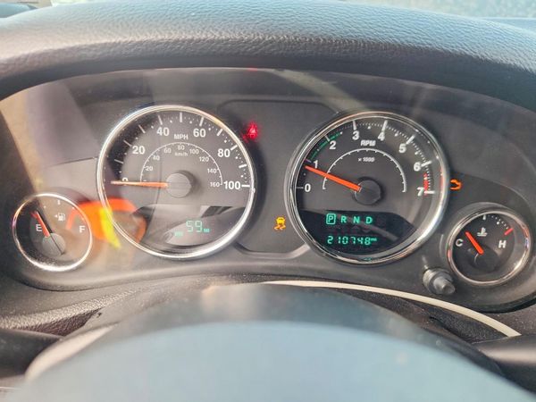 2017 JEEP WRANGLER UNLIMITED SAHARA 4X4