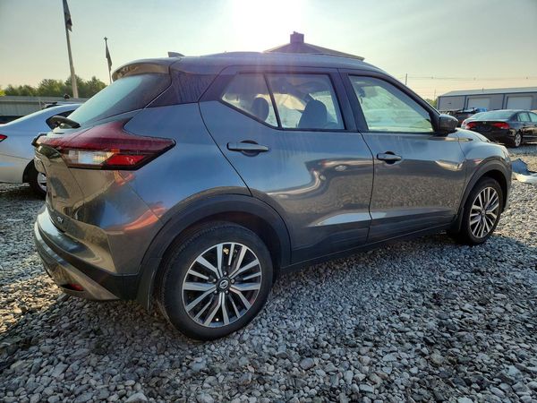 2021 NISSAN KICKS SV