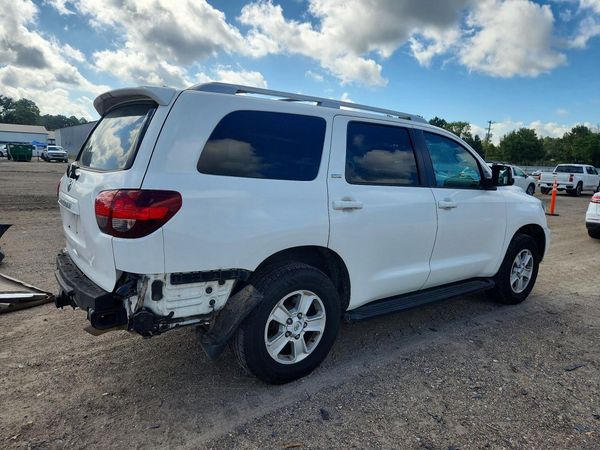 2019 TOYOTA SEQUOIA SR5 grade