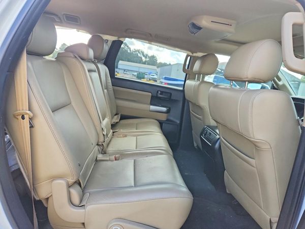 2019 TOYOTA SEQUOIA SR5 grade