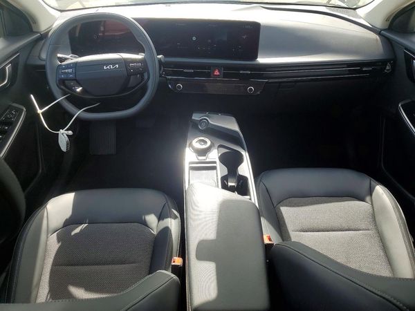 2025 KIA EV6