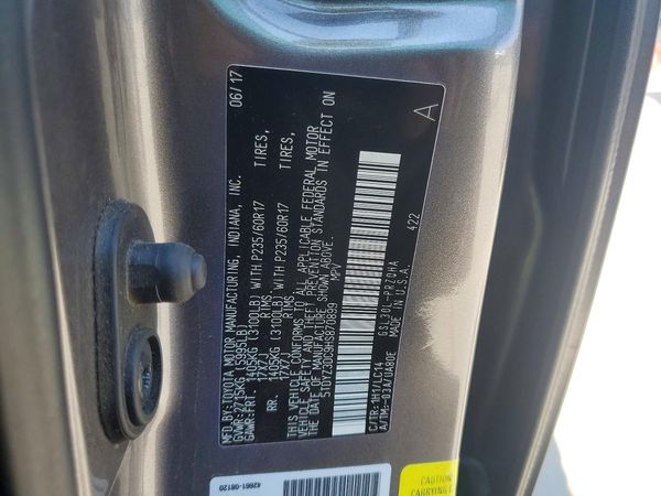 2017 TOYOTA SIENNA