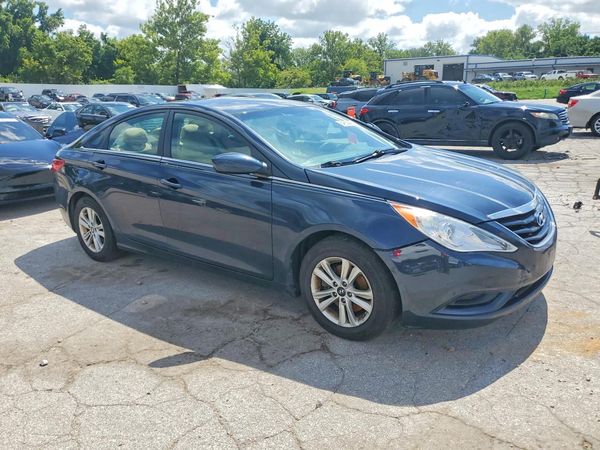 2012 HYUNDAI SONATA Middle-low level