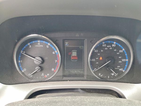 2016 TOYOTA RAV4 XLE (M Grade)