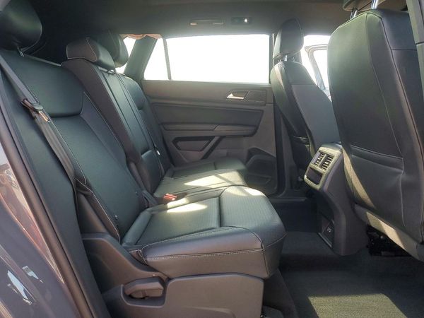 2020 VOLKSWAGEN ATLAS CROSS SPORT 4Motion SEL R-Line