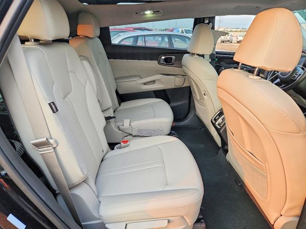 2024 KIA SORENTO