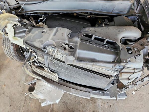 2014 HONDA PILOT EX-L with RES — Engine bay