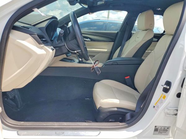 2024 CADILLAC CT4 Premium Luxury