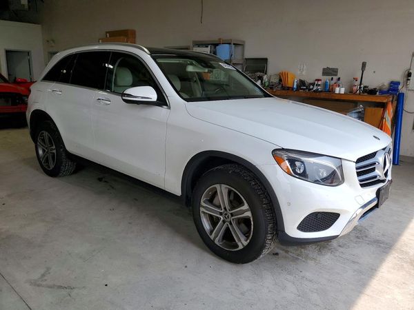2018 MERCEDES-BENZ GLC GLC 300-4M