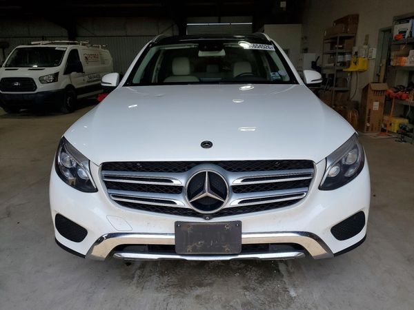 2018 MERCEDES-BENZ GLC GLC 300-4M