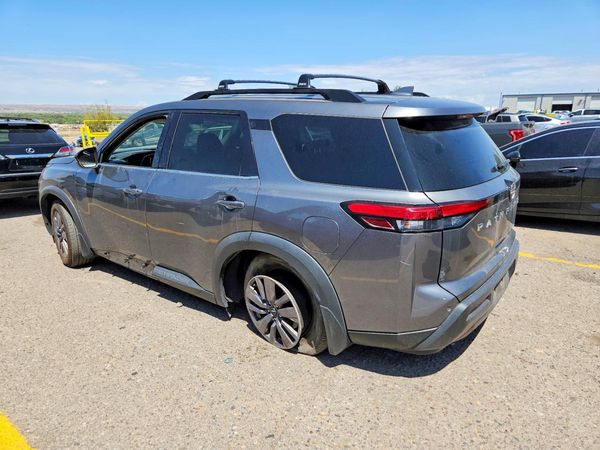 2022 NISSAN PATHFINDER