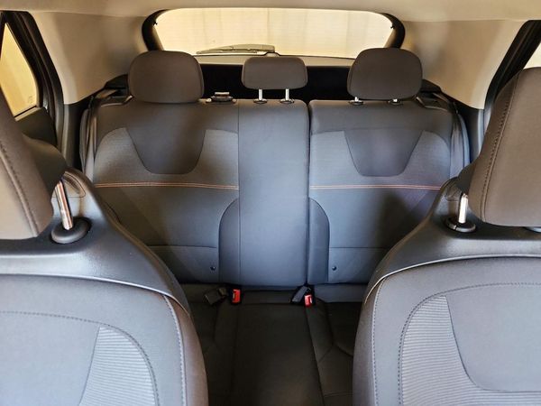 2026 KIA NIRO LX