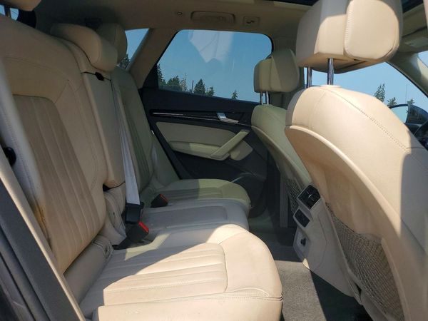 2018 AUDI Q5 quattro Premium Plus