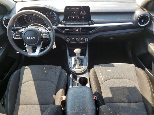 2022 KIA FORTE FE, LXS