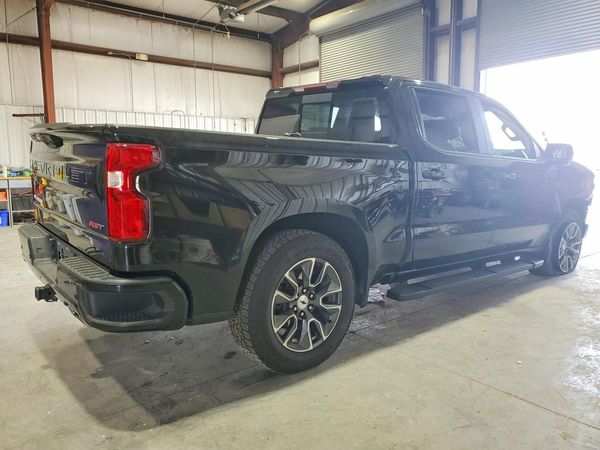 2023 CHEVROLET SILVERADO RST