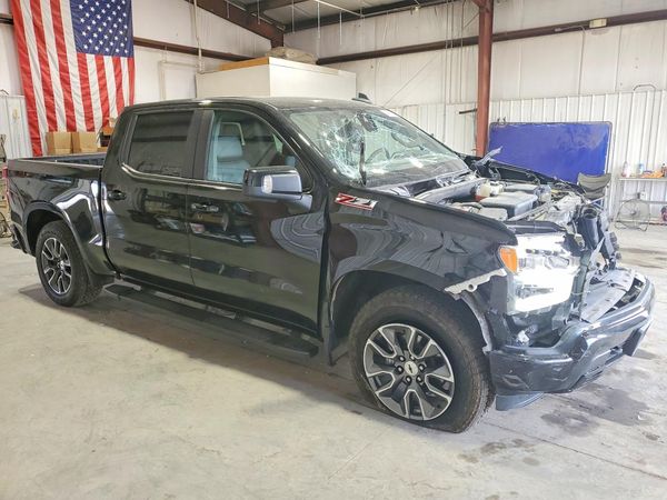 2023 CHEVROLET SILVERADO RST