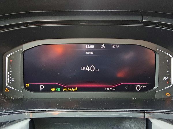 2022 VOLKSWAGEN TAOS 4Motion SEL — ODOM