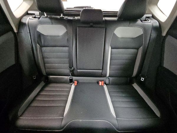 2022 VOLKSWAGEN TAOS 4Motion SEL — SUVN