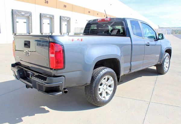 2017 CHEVROLET COLORADO LT
