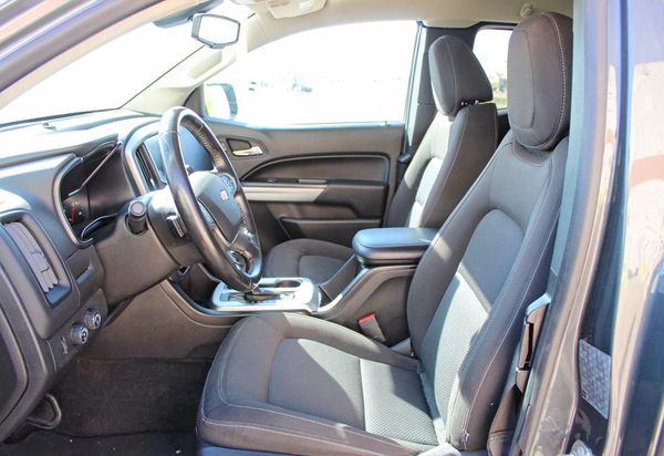 2017 CHEVROLET COLORADO LT