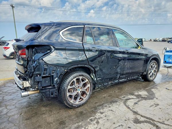 2021 BMW X1 sDrive28i