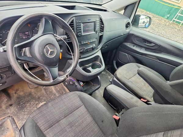 2020 MERCEDES-BENZ METRIS