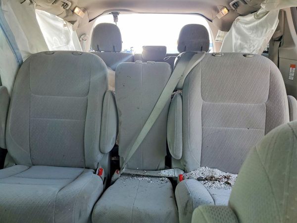 2018 TOYOTA SIENNA