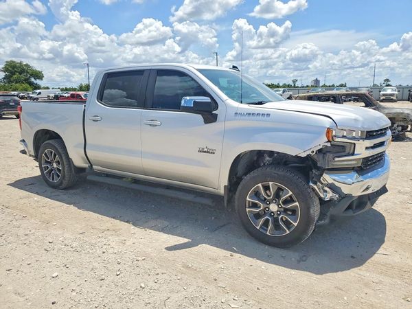2020 CHEVROLET SILVERADO LT