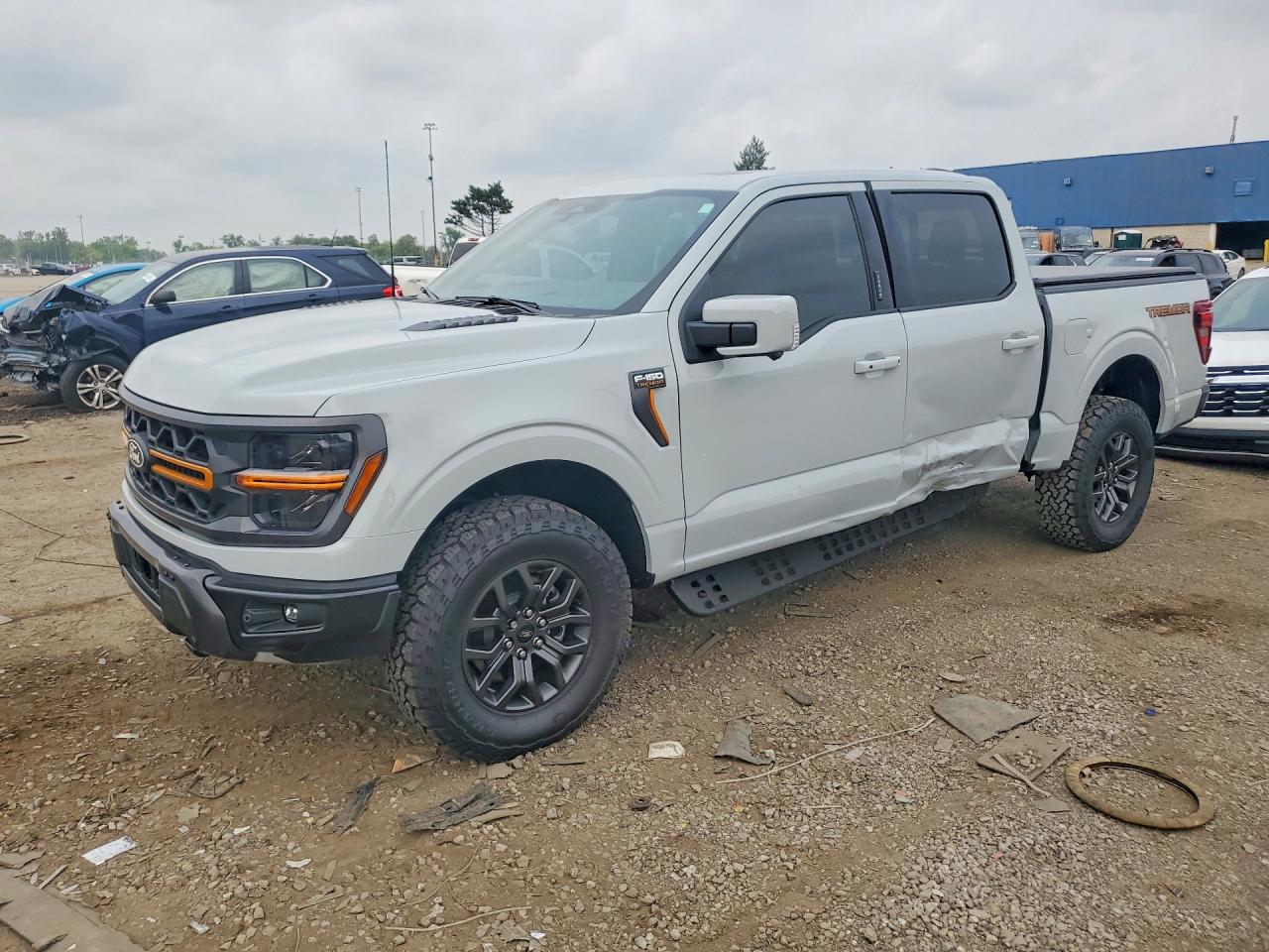 2026 FORD F150 Tremor — Front 3/4