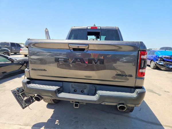 2019 RAM 1500 REBEL CREW CAB 4X4 — DIRR