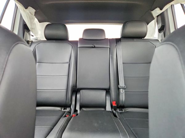 2020 VOLKSWAGEN TIGUAN 4Motion SE, 4Motion SEL