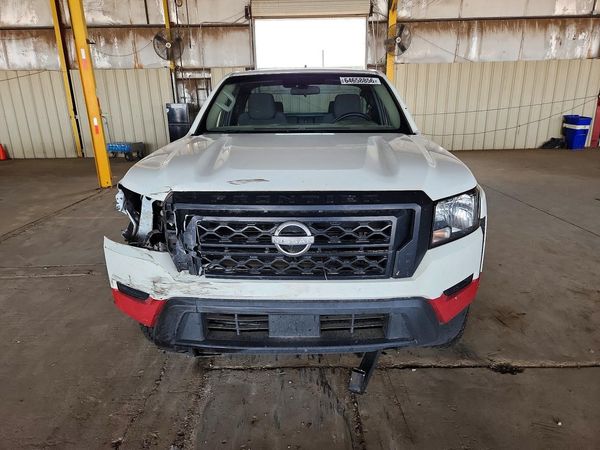 2024 NISSAN FRONTIER