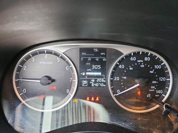 2021 NISSAN KICKS S