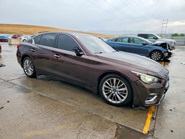 2020 INFINITI Q50