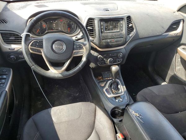 2017 JEEP CHEROKEE LATITUDE FWD