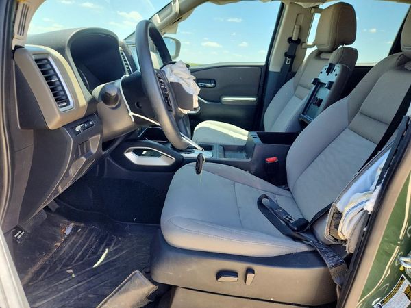 2022 NISSAN FRONTIER