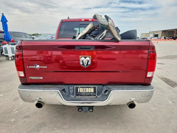 2019 RAM 1500 CLASSIC SLT