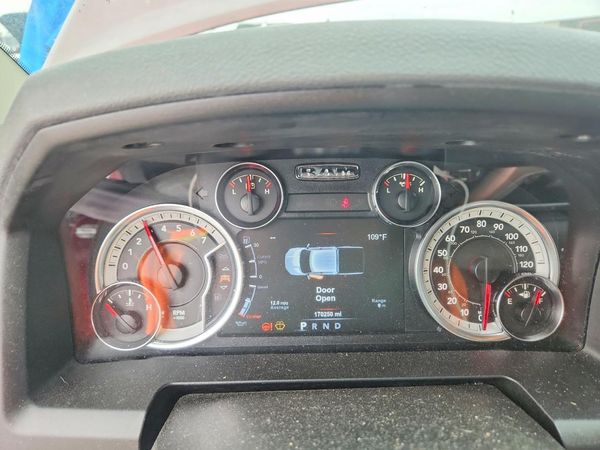 2019 RAM 1500 CLASSIC SLT