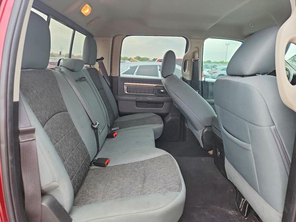 2019 RAM 1500 CLASSIC SLT