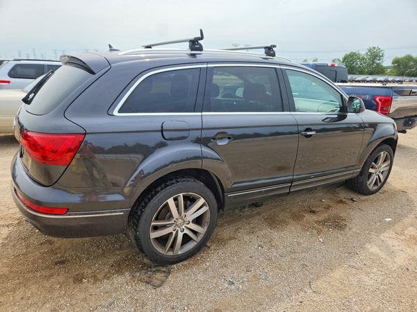 2012 AUDI Q7 Premium Plus
