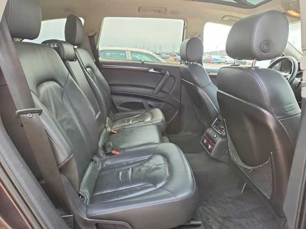 2012 AUDI Q7 Premium Plus