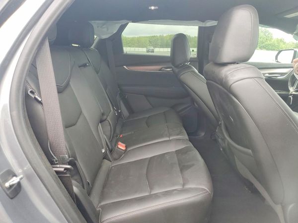2021 CADILLAC XT5 Luxury