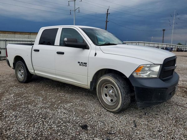 2018 RAM 1500 ST
