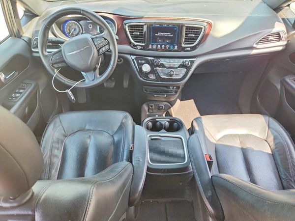 2019 CHRYSLER PACIFICA Touring L Plus