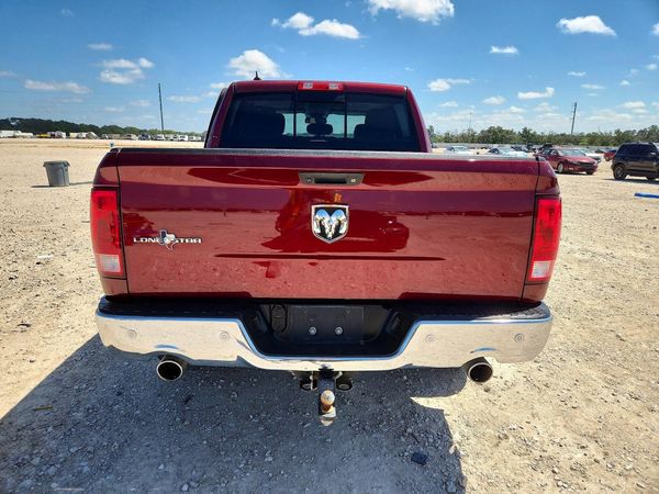 2017 RAM 1500 SLT