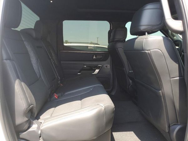 2025 TOYOTA TUNDRA