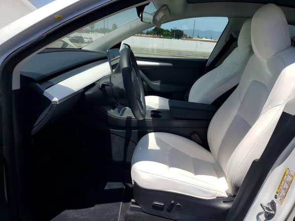 2023 TESLA MODEL Y — DENT